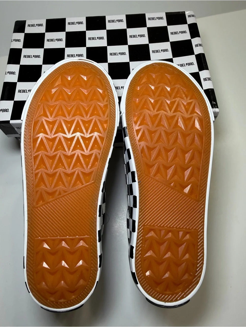 Rebel Bro Kids Checkerboard High-Top Sneakers - Black & White 2Y